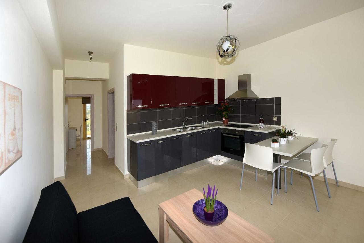 Stelia Luxury Apartments Kalavárda Exteriér fotografie
