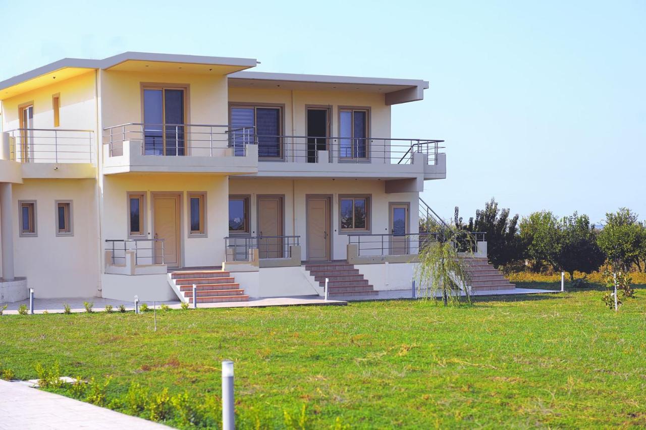 Stelia Luxury Apartments Kalavárda Exteriér fotografie