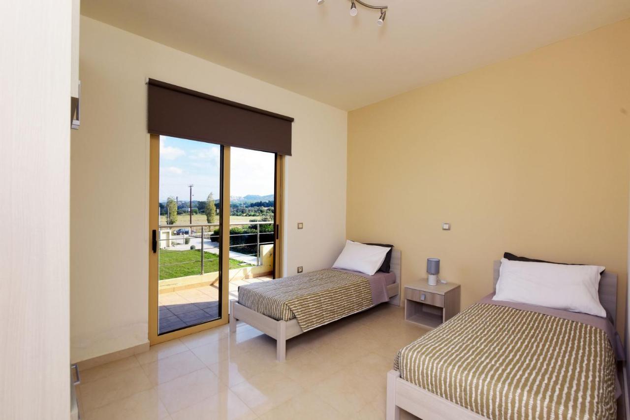 Stelia Luxury Apartments Kalavárda Exteriér fotografie