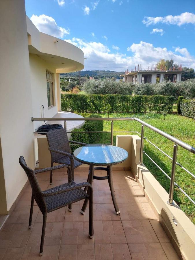 Stelia Luxury Apartments Kalavárda Exteriér fotografie